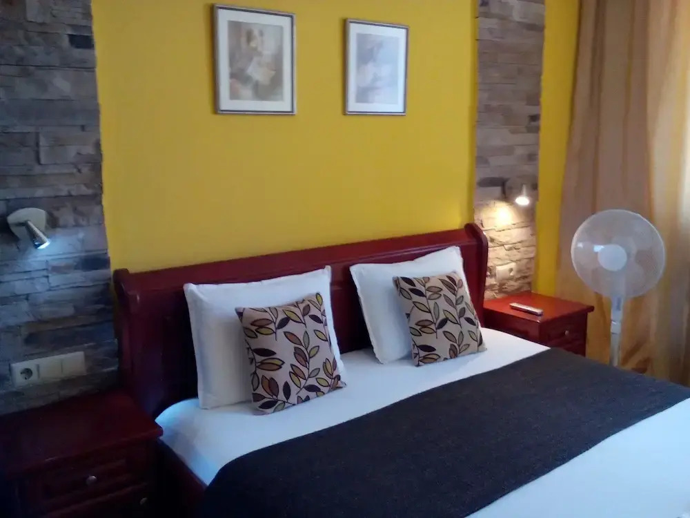 Central Sofia City Rooms Near Central Subway Station