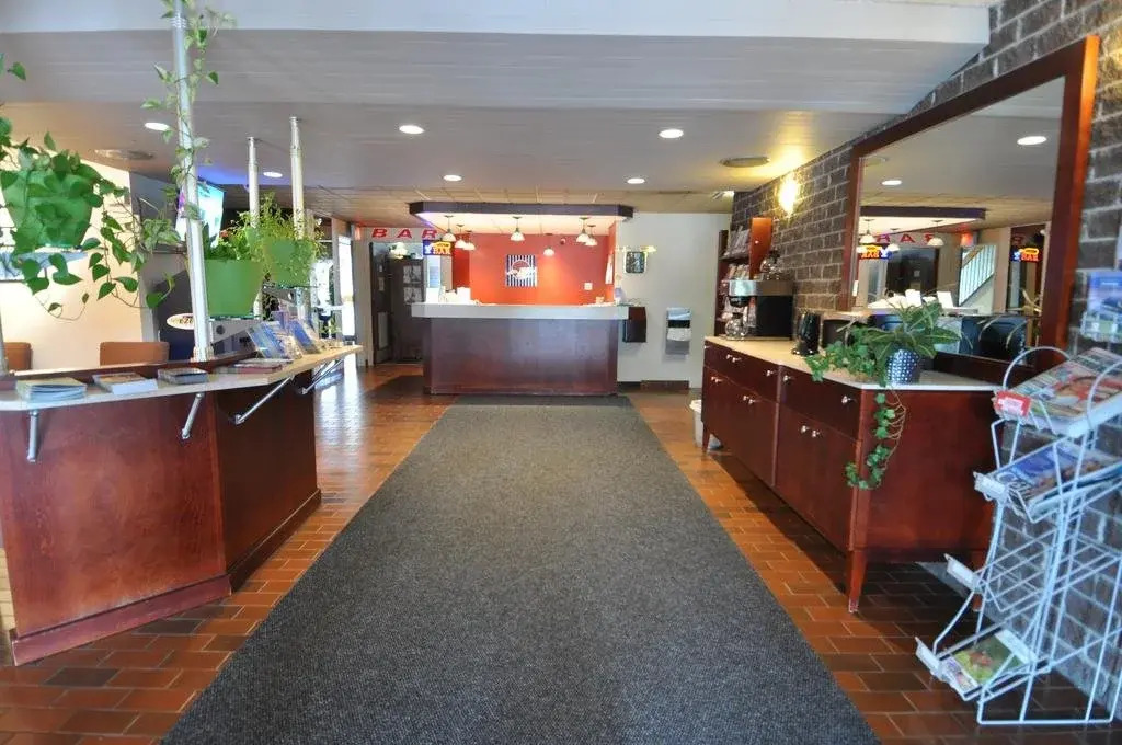 Hotel Transit