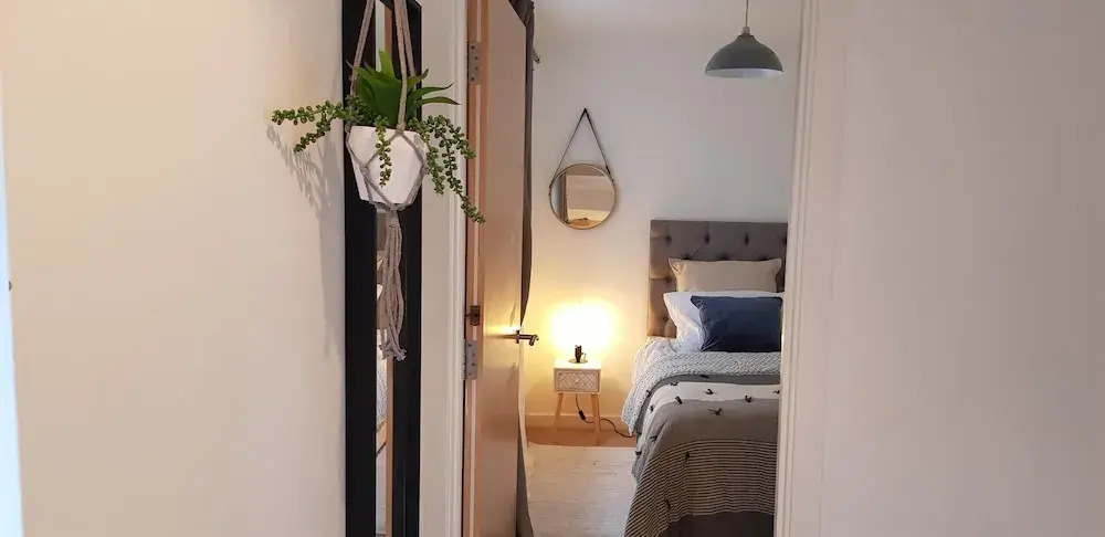 Apartment 12