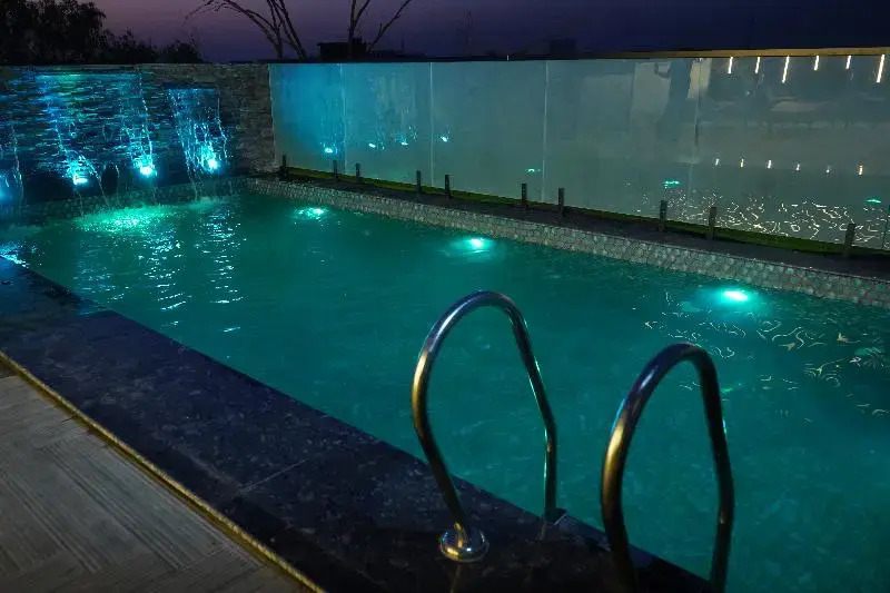 Shrigo Hotels Banaras