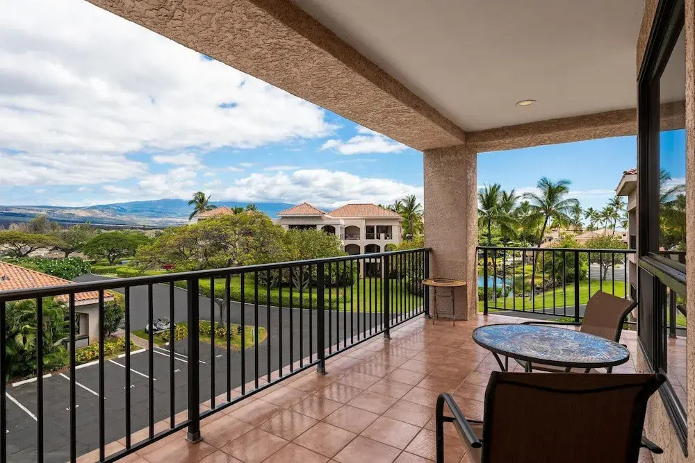 Big Island Waikoloa Shores by Coldwell Banker Island Vacations