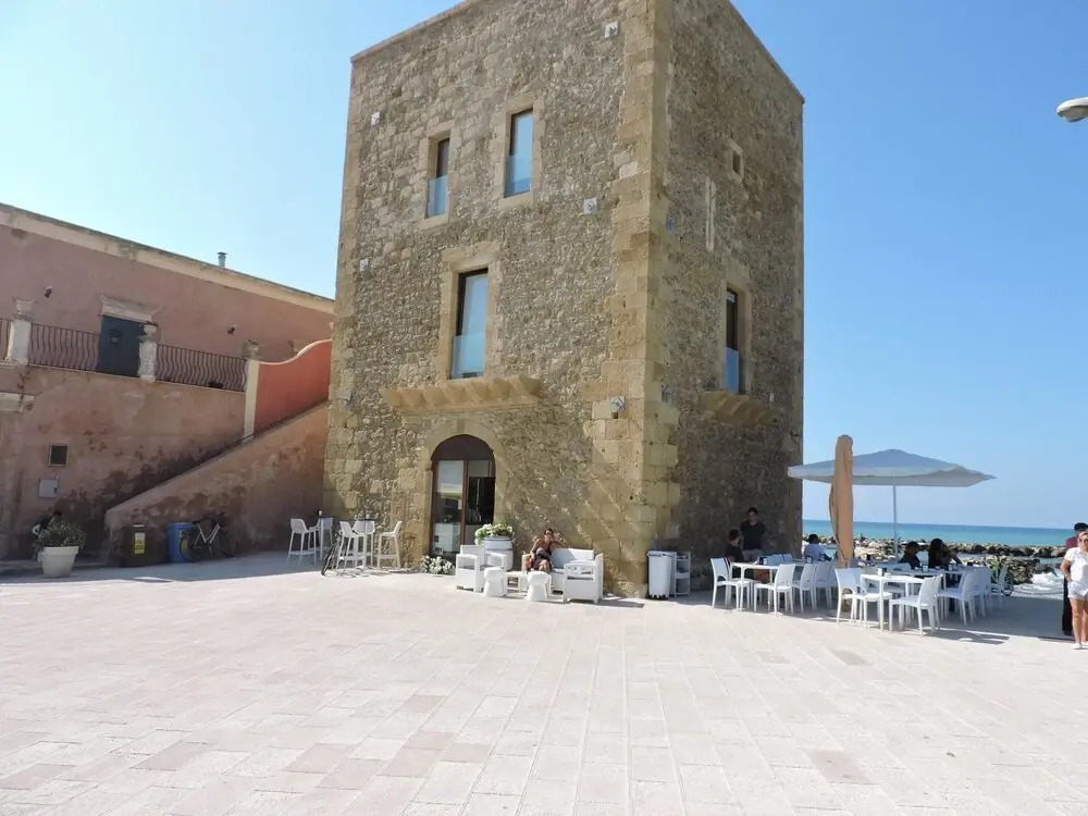 House With in Punta Secca With Furnished Terrace 50 m Fr