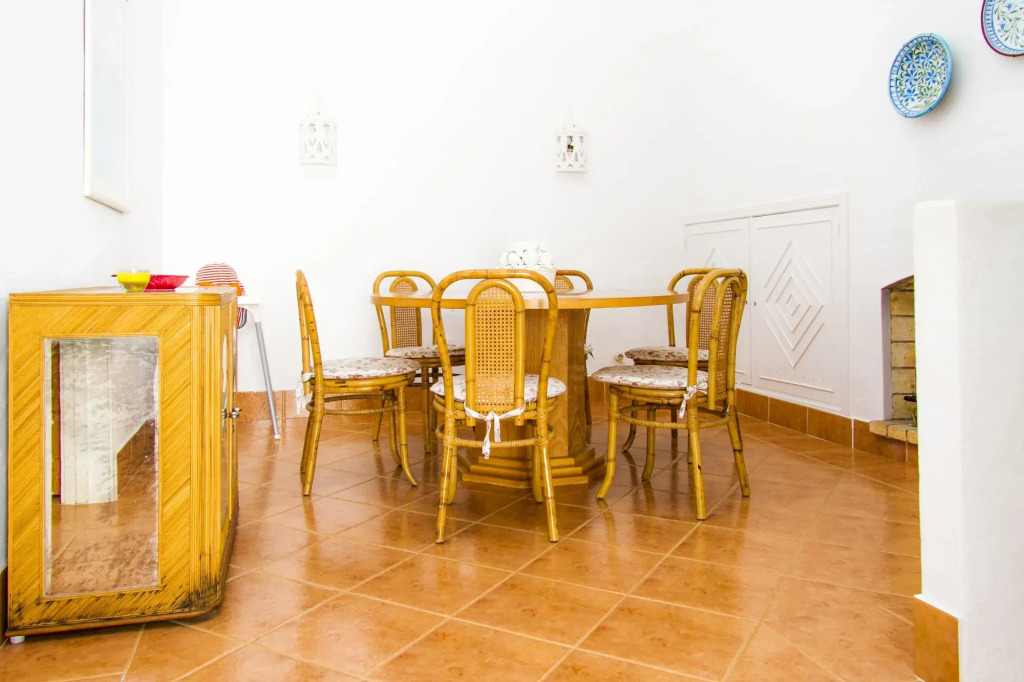 Liiiving in Algarve Alvor Blue Villa
