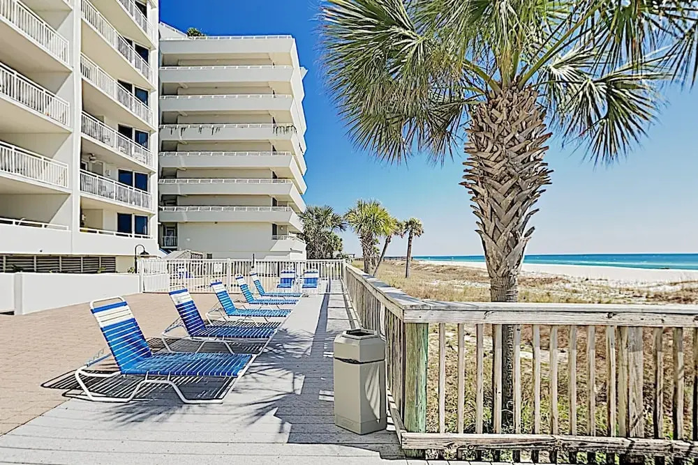 New Listing! Gulf-front Getaway W/ Pools & Hot Tub 2 Bedroom Condo