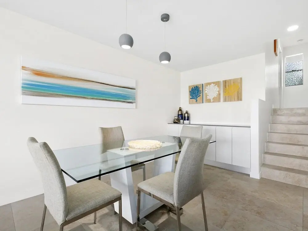 Breathtaking Views Across Noosa - Unit 1 Taralla 18 Edgar Bennett Avenue
