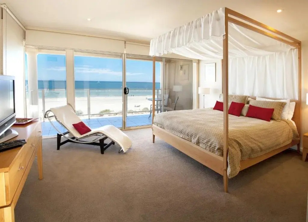 Adelaide Luxury Beach House