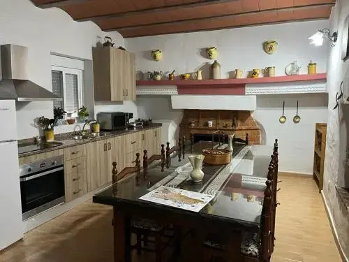 Casa Cueva La Fuente