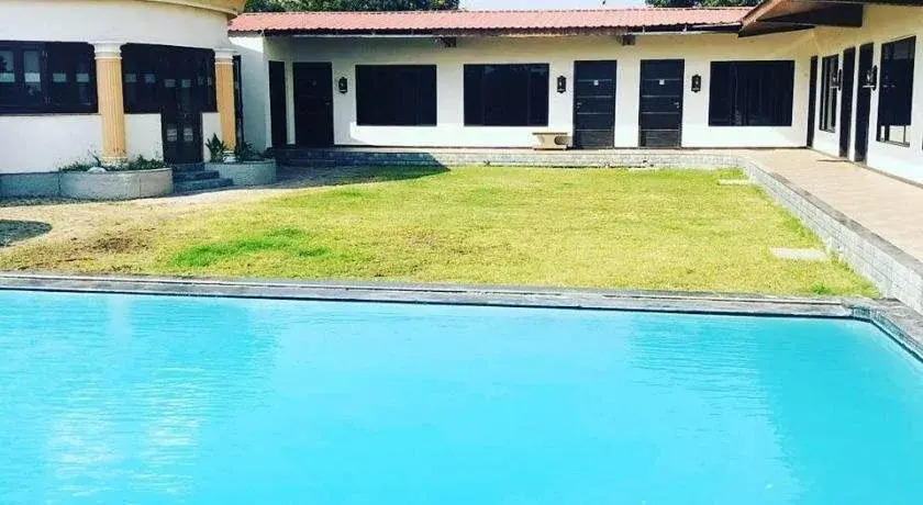 Lotus Resort