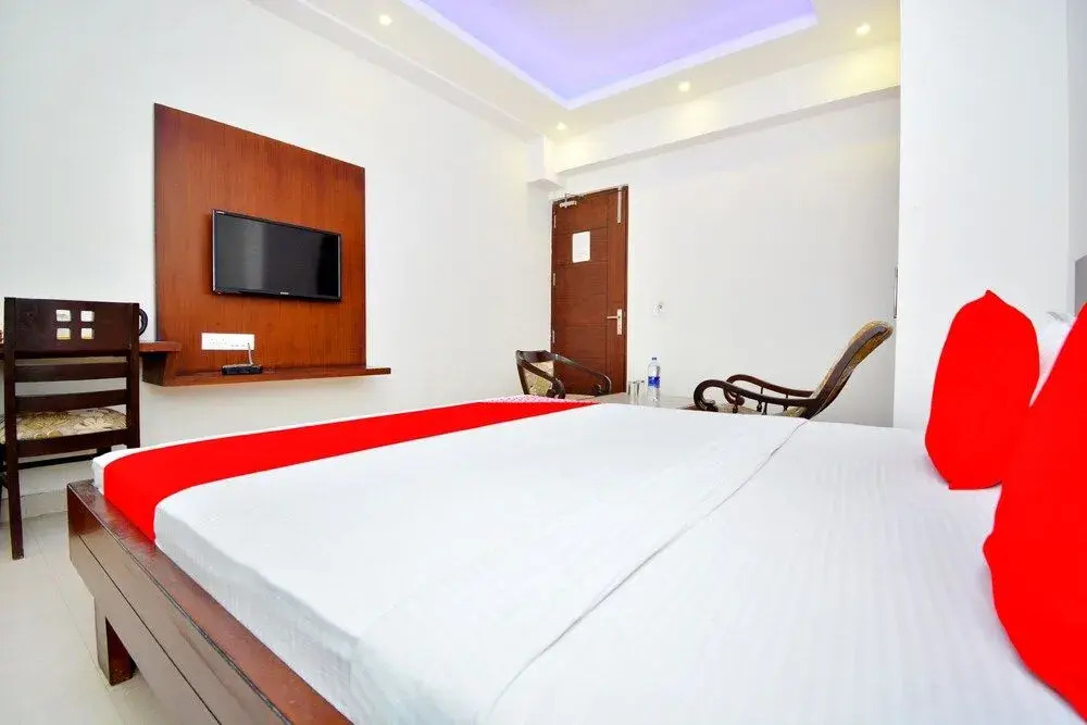 Oyo 43506 Splash The Resorts