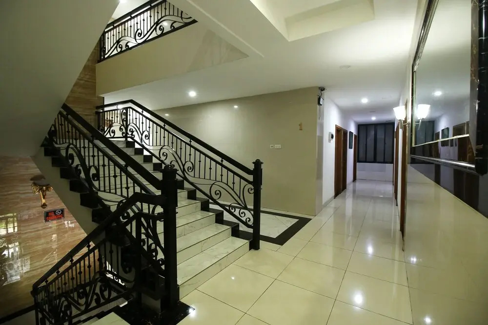 Arotel BSD