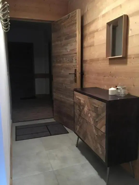 Chalet Epinette Appt 204, classé 4 étoiles