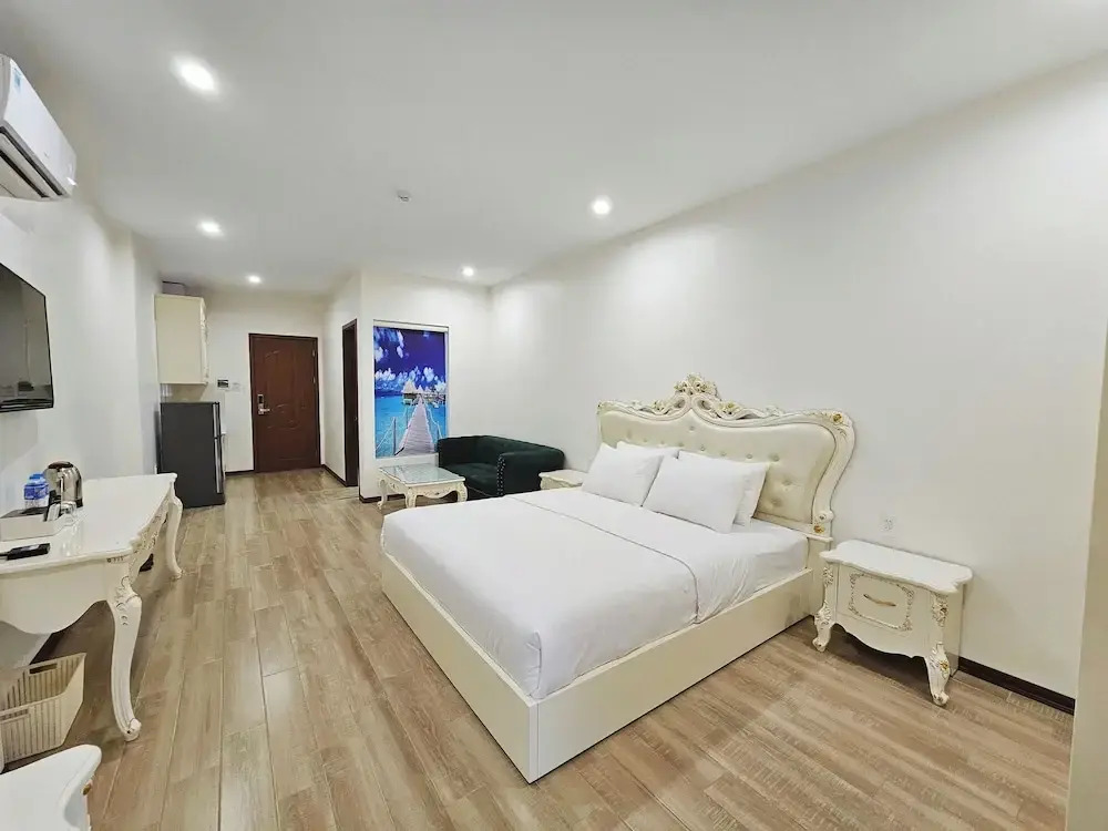 Grand Hill Hotel & Apartment