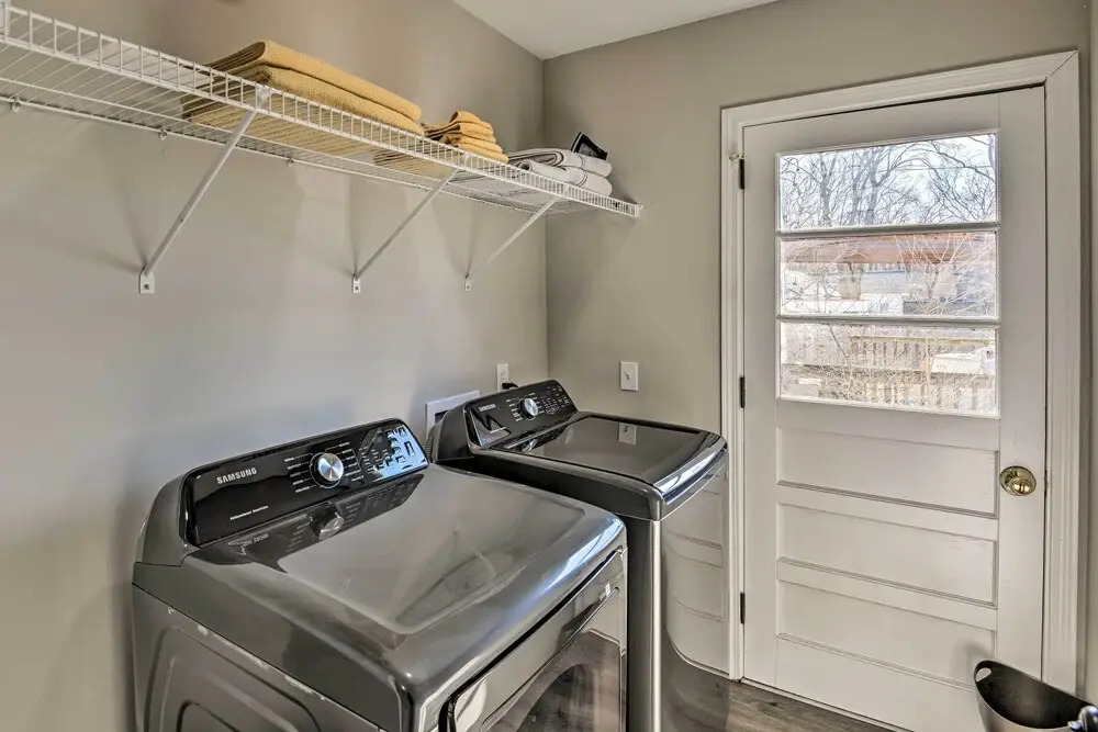 ~ 7 Mi to Downtown! Nashville Home Rental