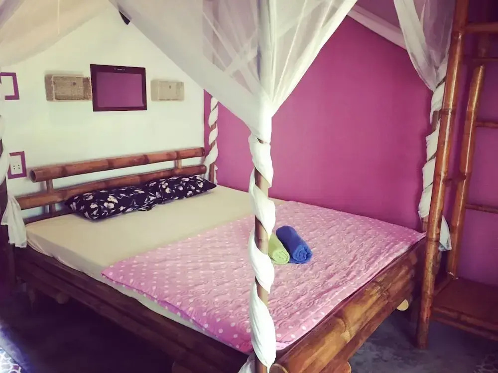 The Happy Bird B&B