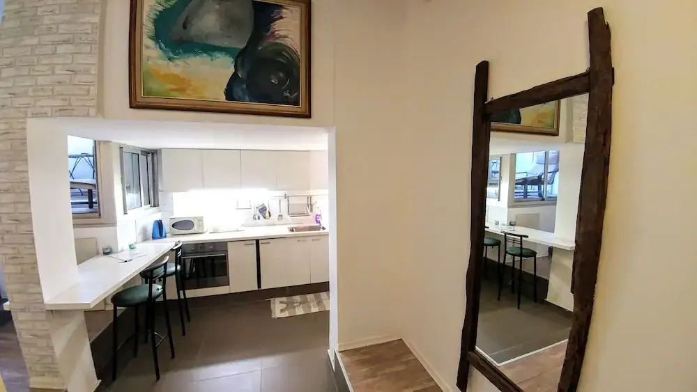 Trumpeldor 5 Beach Apartments