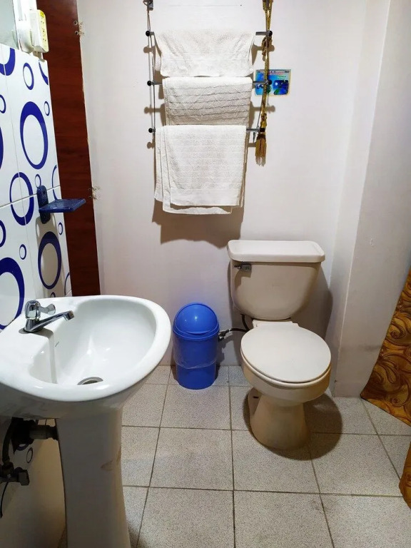 Hostal Latitud Ecuem