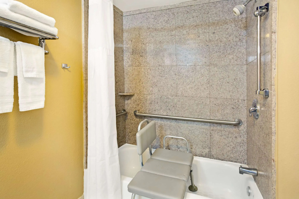 Days Inn by Wyndham Lawrenceville