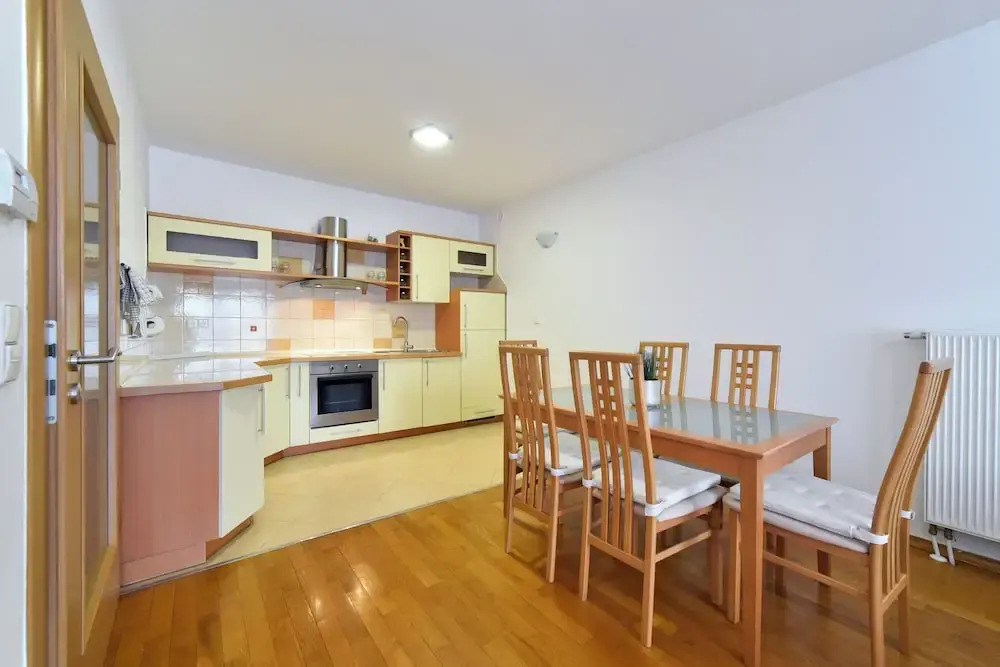 LXXVII Apartment