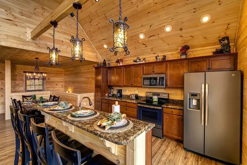 Critter Cove 2 Bedrooms 2 Bathrooms Home