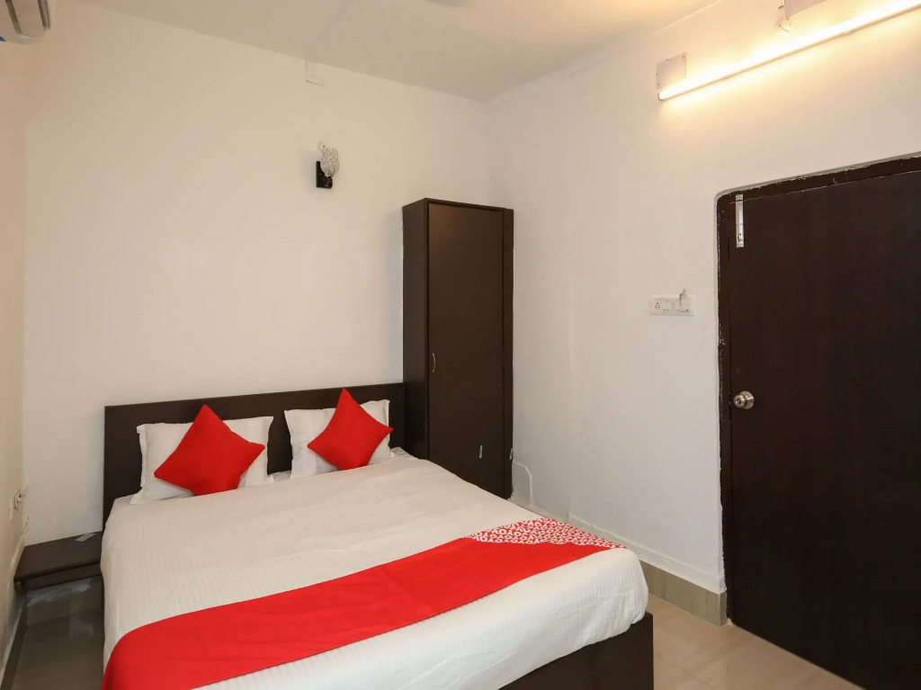 Hotel O Jalan Lake View Near Mani Square
