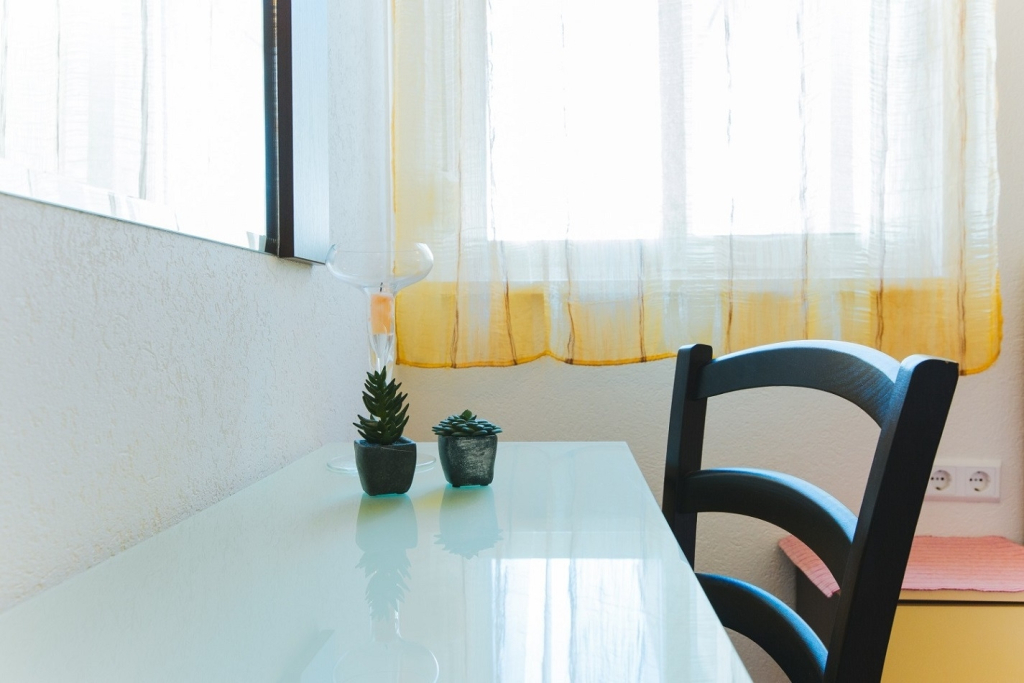 Apartment Mari - sea view apartments: A4 Red Nemira, Riviera Omis