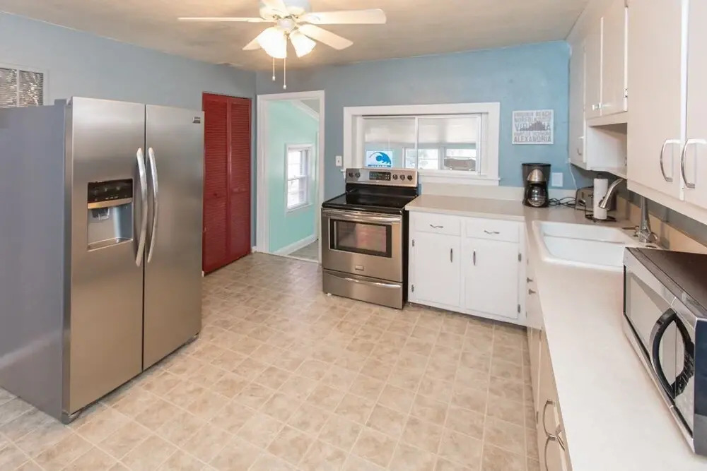 Ra15 609 - Endless Summer 3 Bedroom Cottage by RedAwning