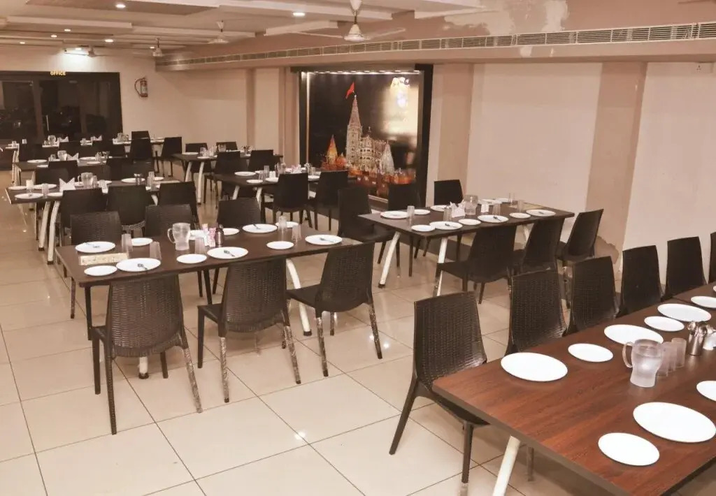 Hotel Rudra Plaza