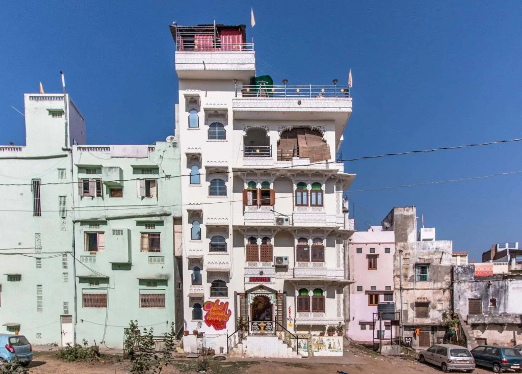 Whereabout Hostel Udaipur