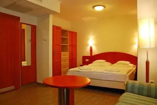 Szőnyi Garden Hotel Pest