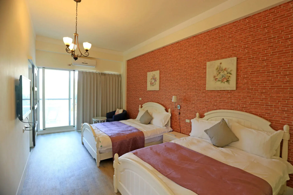 OwlStay Green Villa