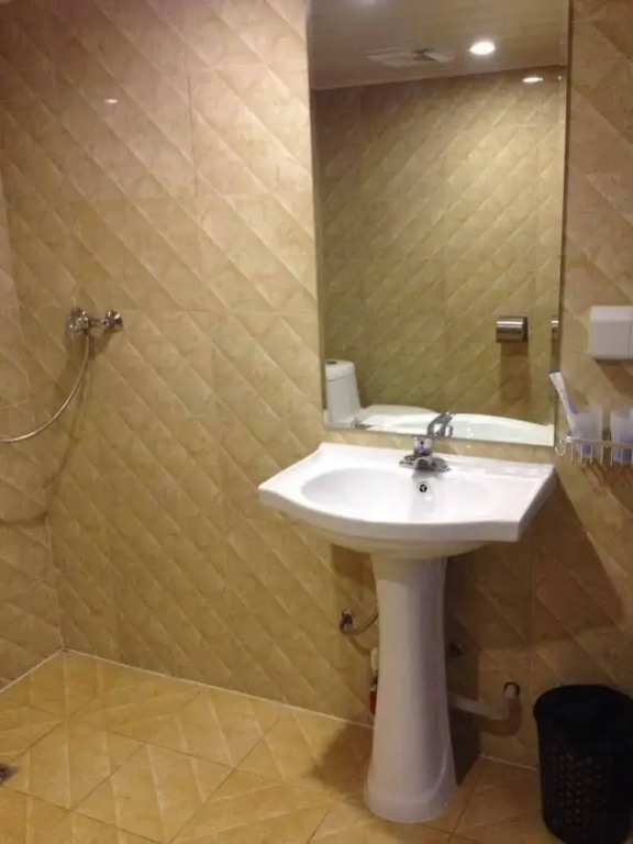 Qingdao Jinkai Bussiness Hotel