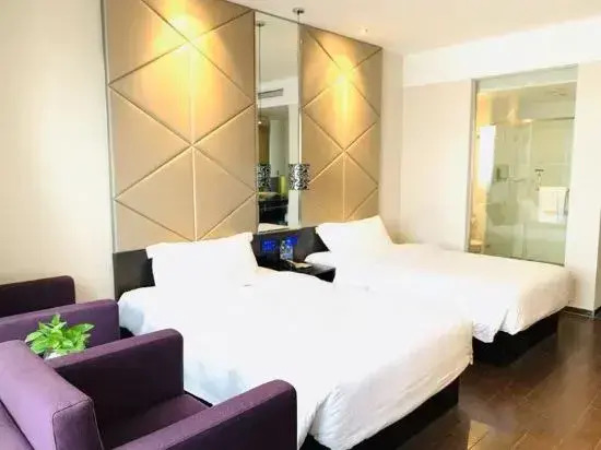 Orange Hotel (Wuxi Oufeng Street Huishan Ancient Town Branch)