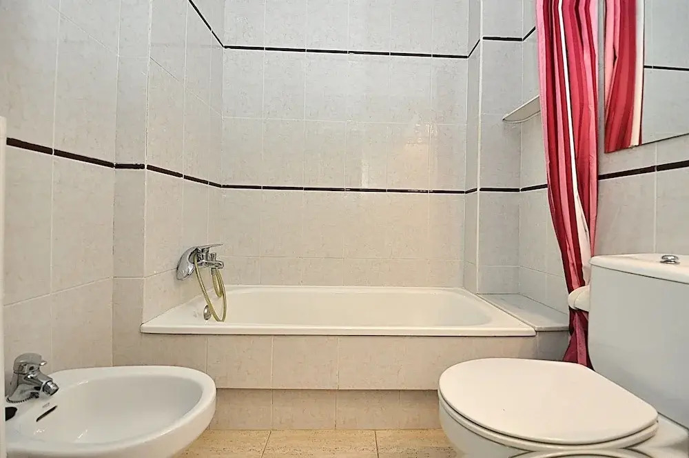 Apartment Llaverias-Calafats 171