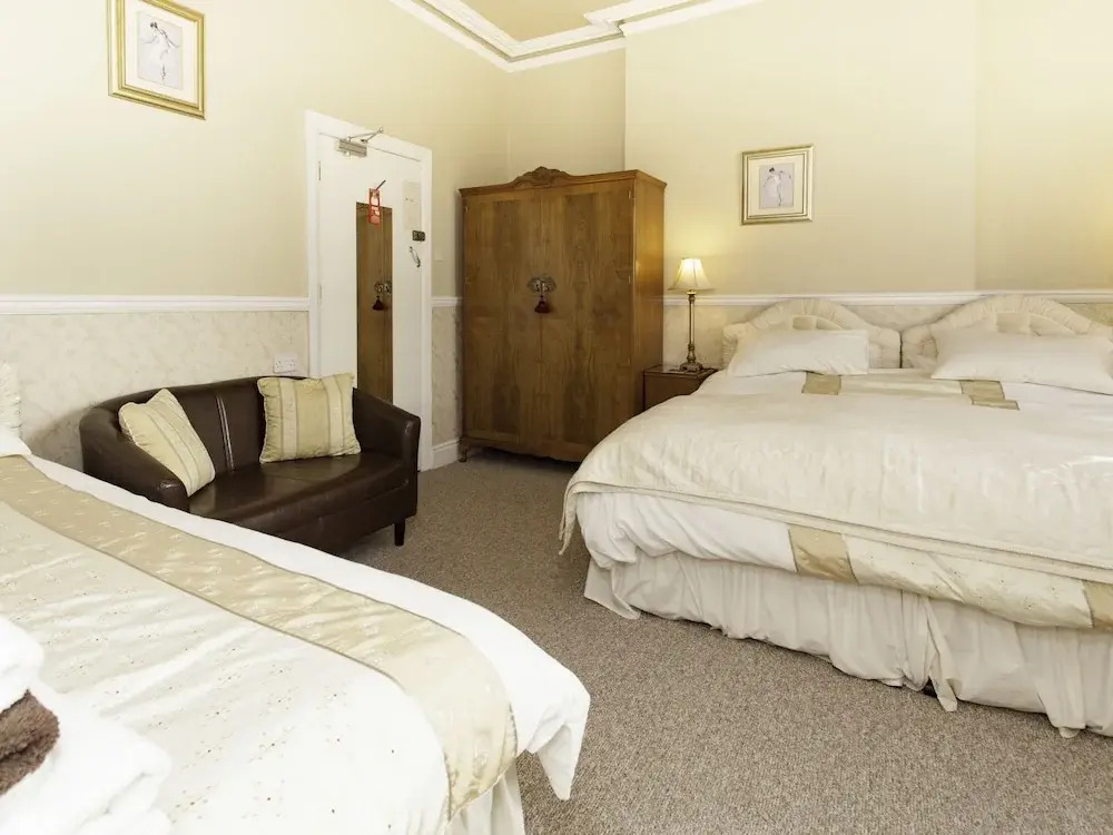 Buckingham Lodge Guest House