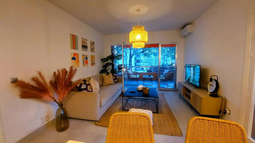 Cozy 2-bed 2-bathroom apartment in sunny Marbella