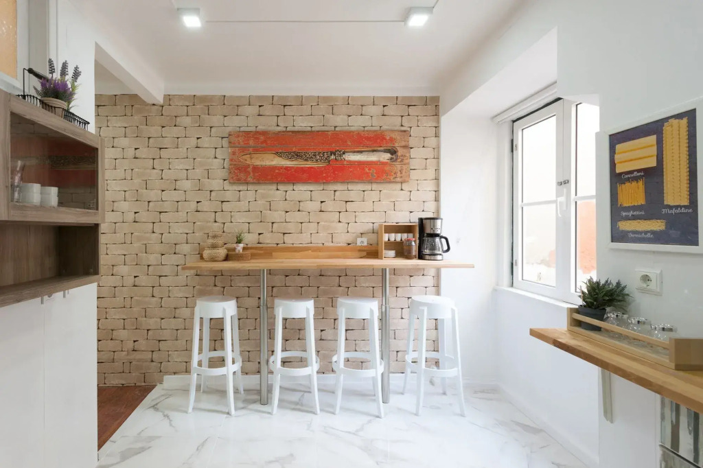Liberty Duplex I By Lu Holiday