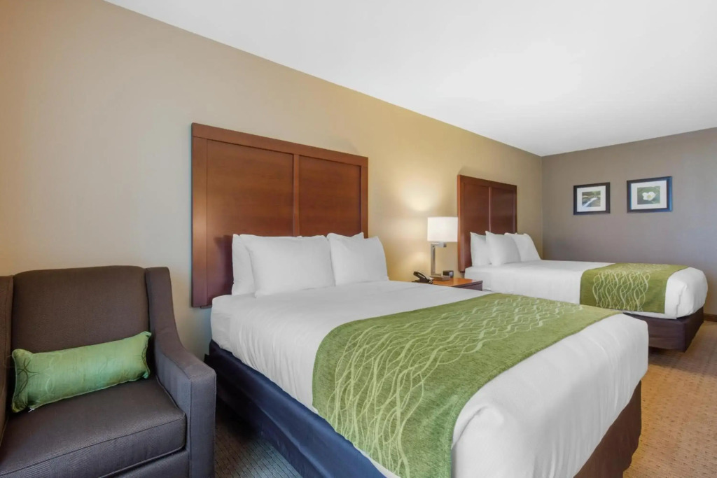 Holiday Inn Express & Suites - Goodland I-70 by IHG