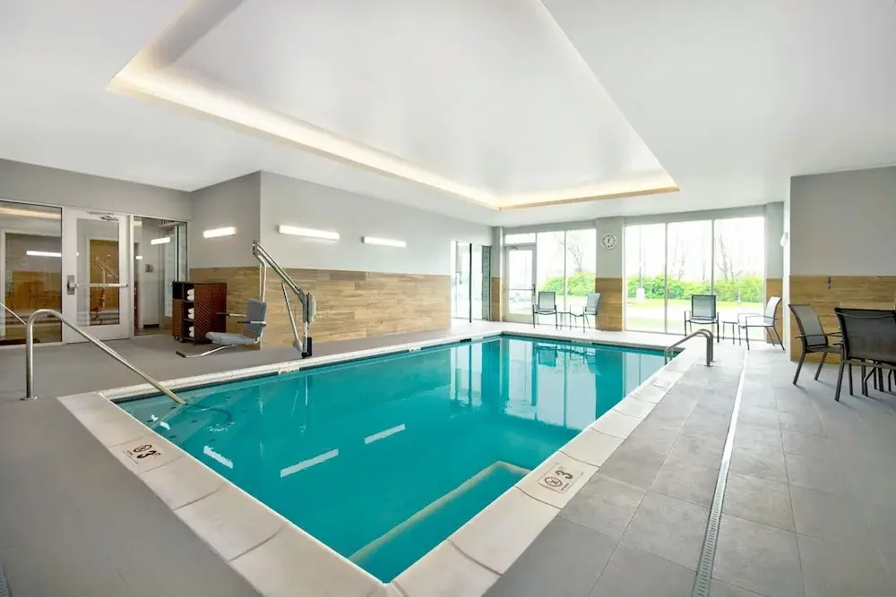 Fairfield by Marriott Inn & Suites Cincinnati North West Chester