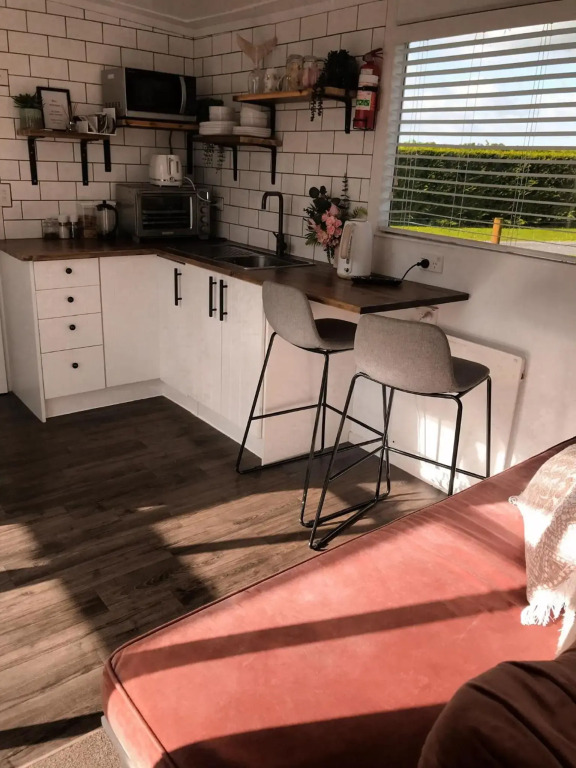 Tiny House Oasis Cambidge-Pool-Hamilton Airport 10mins