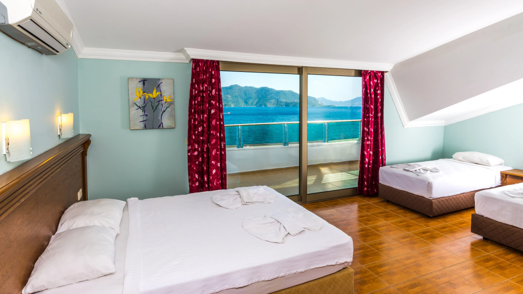Honeymoon Hotel