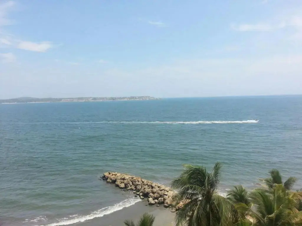 Apartamento en Cartagena, cerca al mar, edificio Nuevo Conquistador