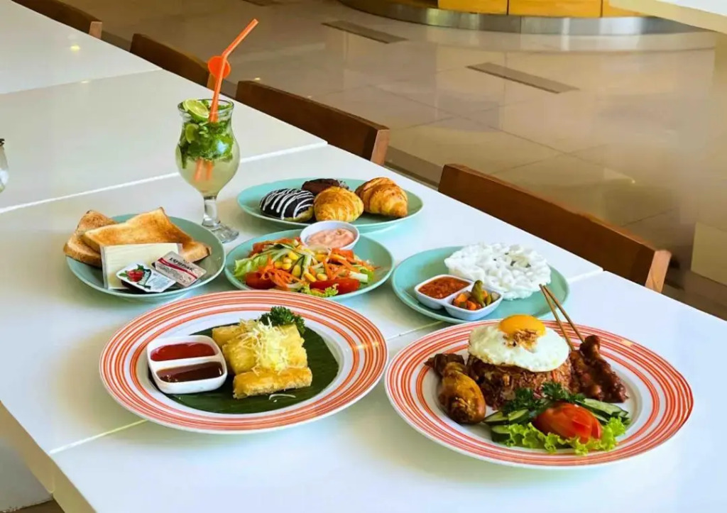 Kuta Galleria Hotel
