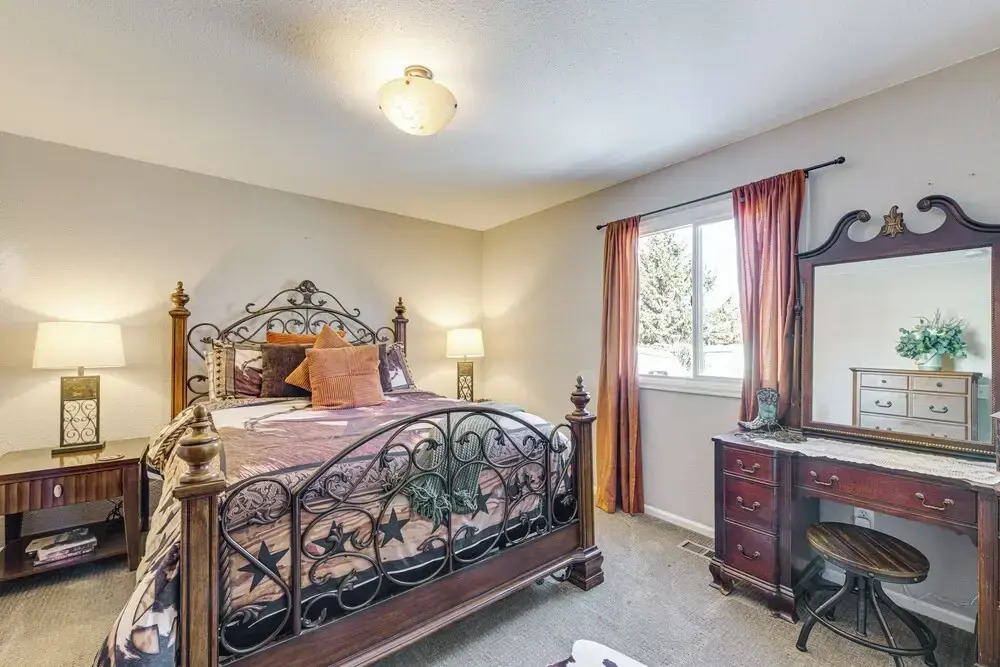 Loveland Home w/ Private Hot Tub + Wood Fireplace!