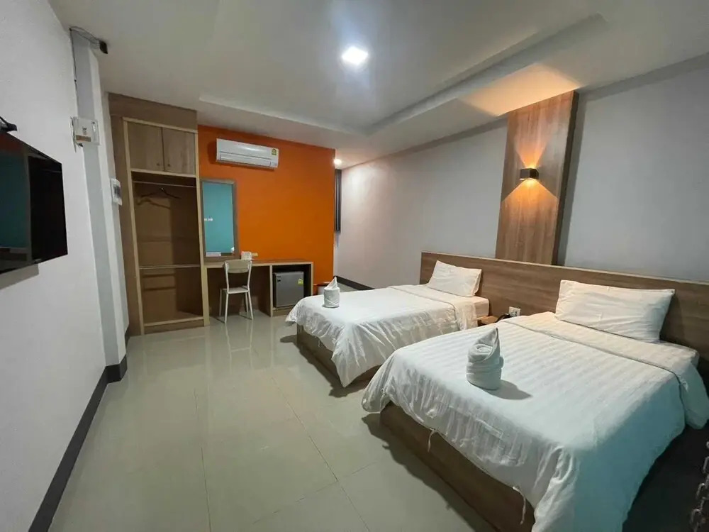 Nakarin Hotel