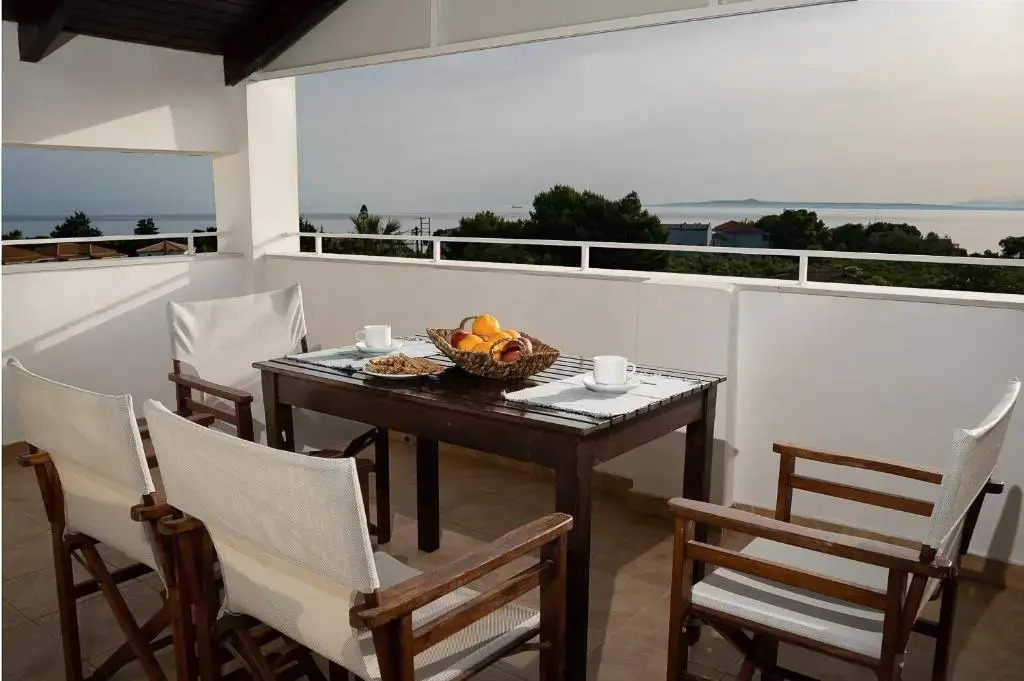 Ionio Holidays Katerina Apartments