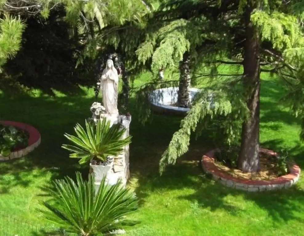 Holiday Residence