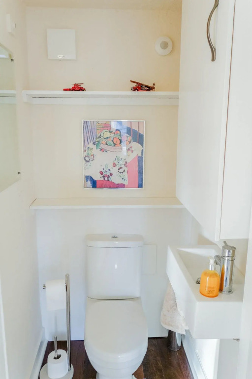 Sophisticated Edinburgh Apartment in City Centre