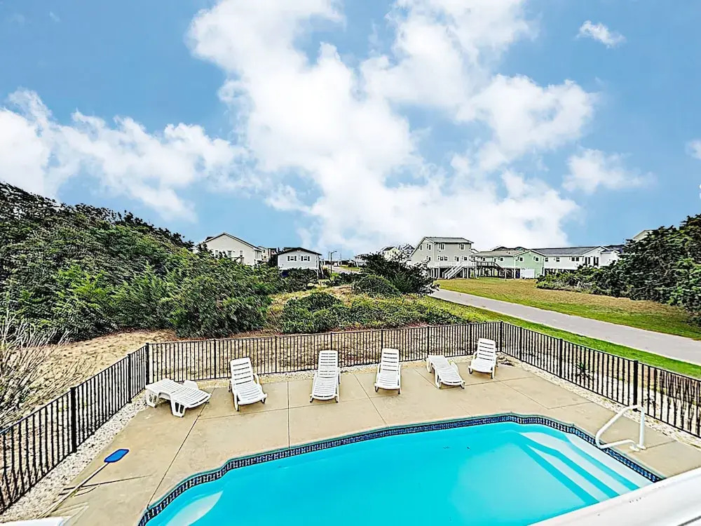 New Listing! Coastal W/ Pool, Walk To Beach 4 Bedroom Home