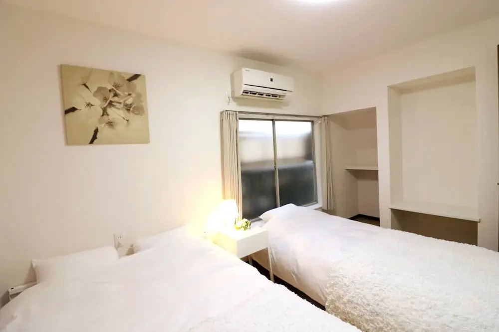 Nishi-Shinjuku HOUSE FIVE