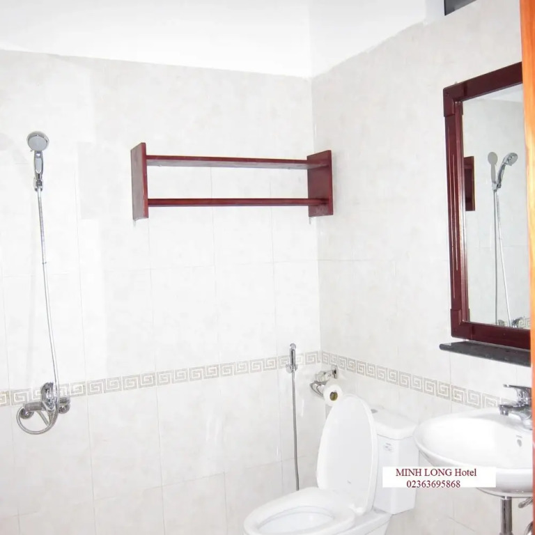 Minh Long Hotel
